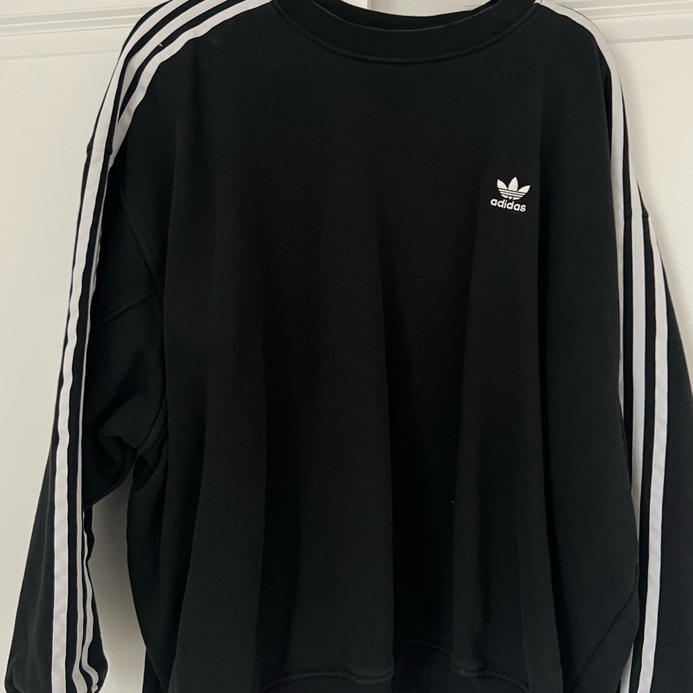black adidas crewneck